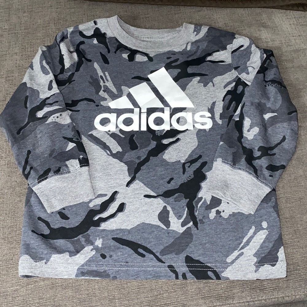 Boys size 4 Adidas T-shirt